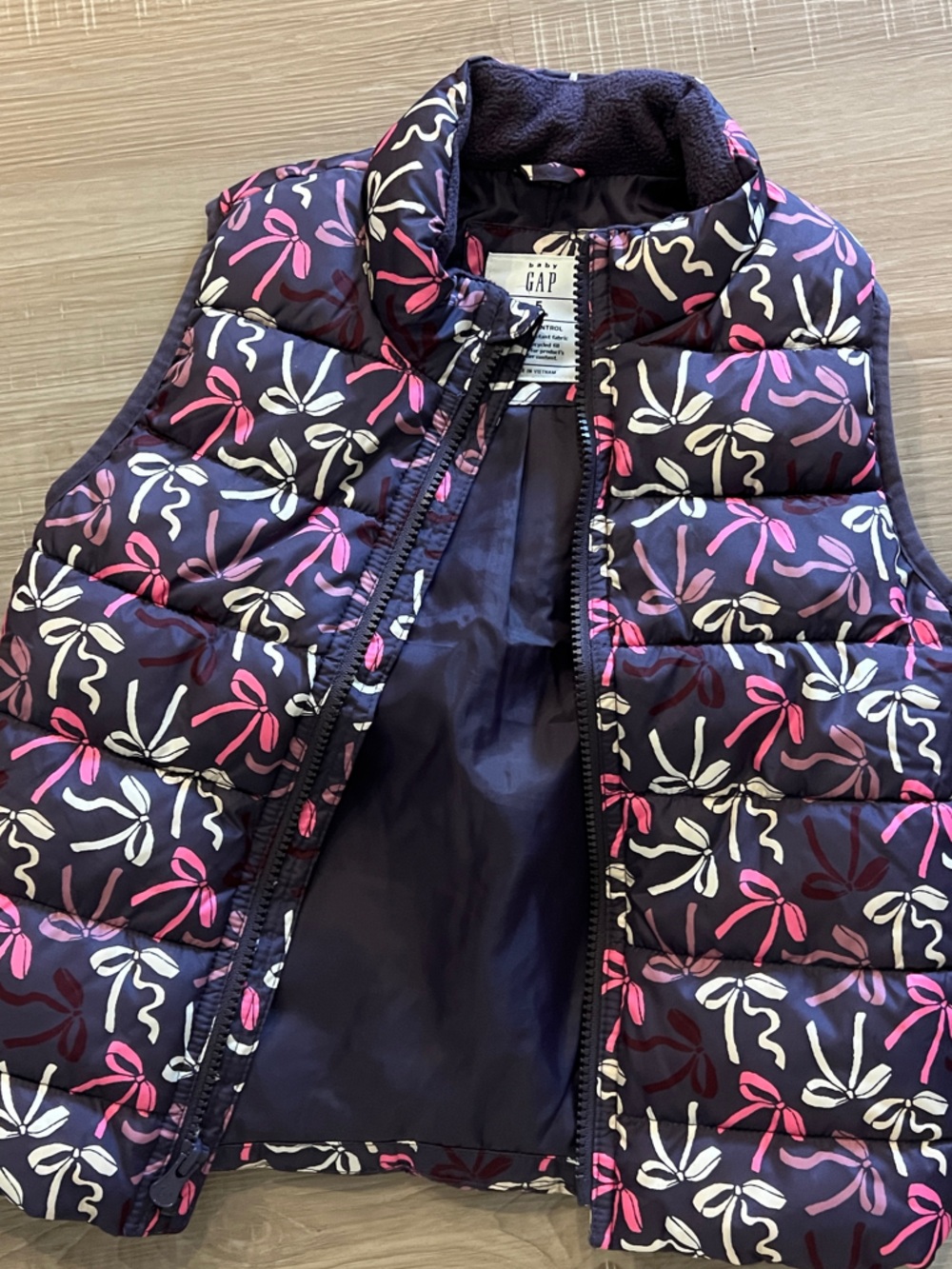 GAP Baby Navy Puffer Vest with Pink & Cream Bows Accents size 5